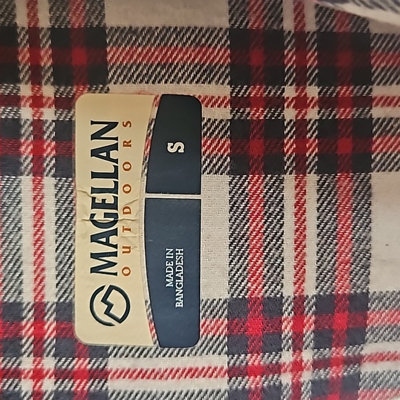 Magellan unisex flannel button down shirt size small - Picture 4 of 6